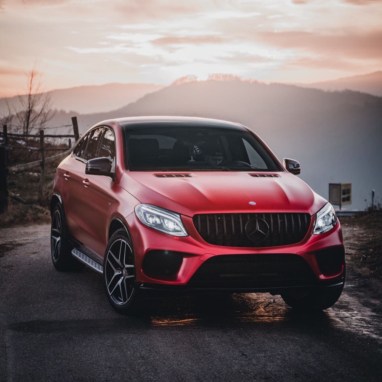 VCH401-S Crimson red Satin Chrome TeckWrap Distribuitor Oficial
